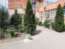 Главный вход